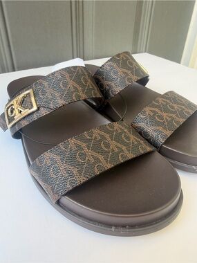 Woman Brown Patterned Leather Slide Sandals